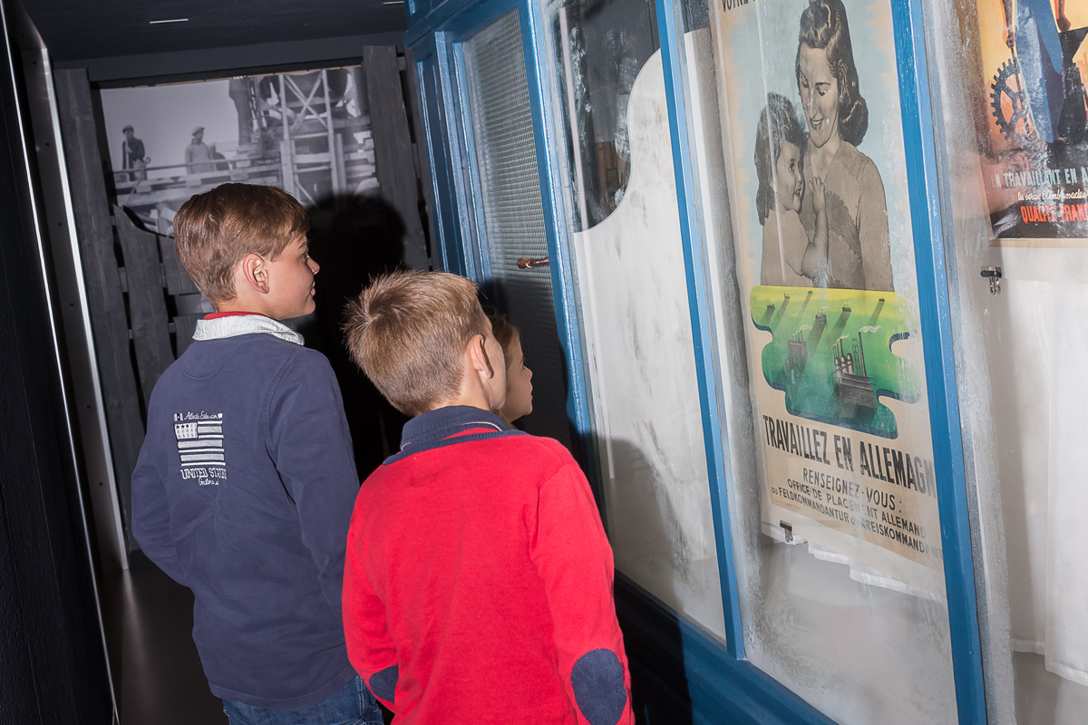 Collèges et lycées en visite au Mémorial de Falaise